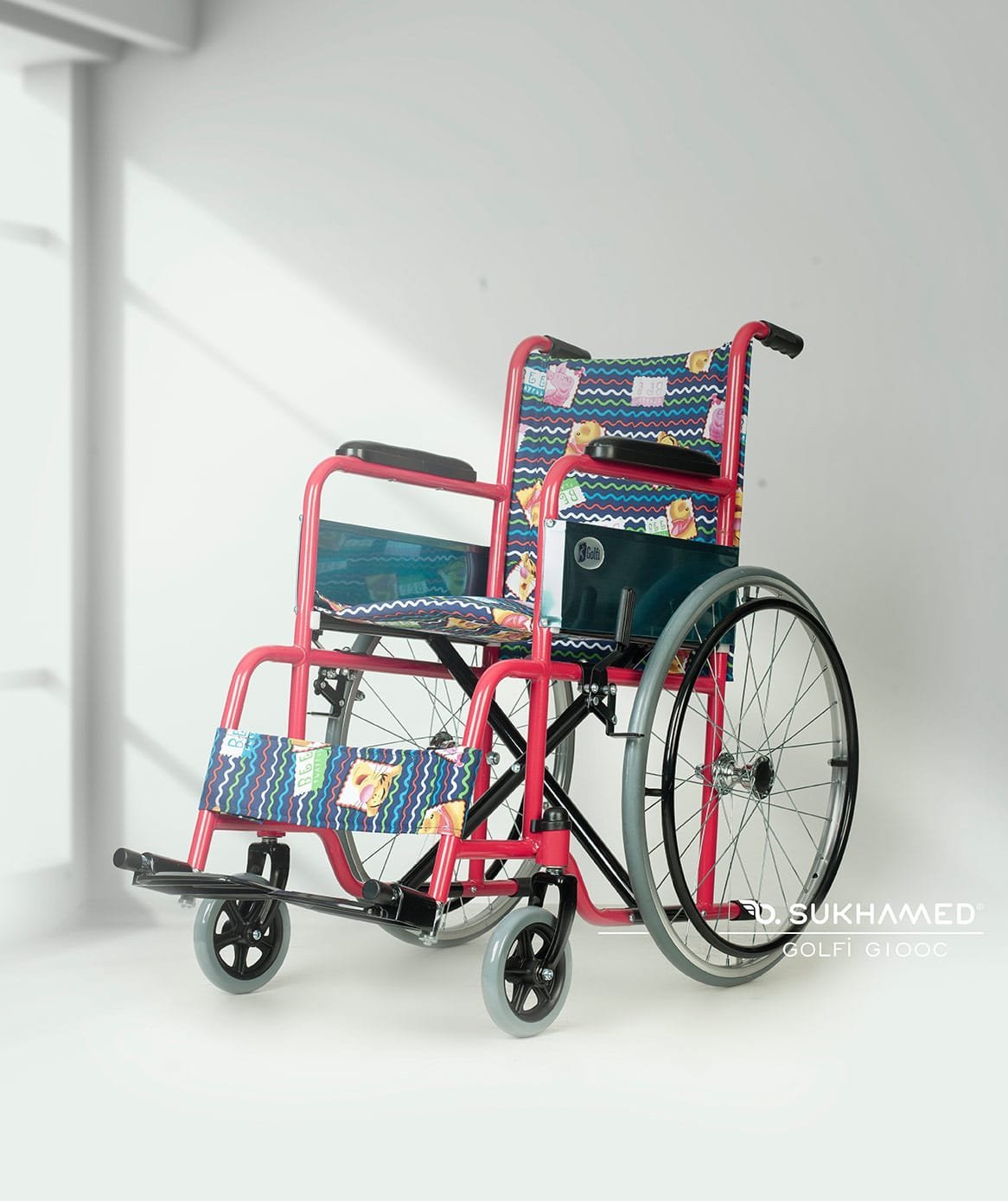 GOLFİ G100C PEDİATRİK TEKERLEKLİ SANDALYE GOLFİ G100C PEDİATRİK TEKERLEKLİ SANDALYE