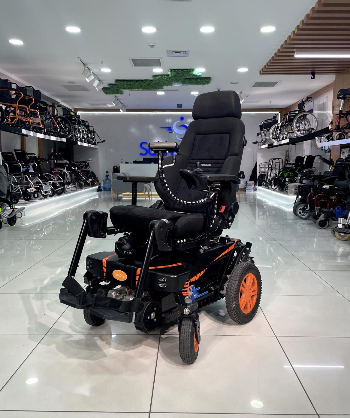 Topchair Merdiven Çıkan Akülü Tekerlekli Sandalye Topchair Merdiven Çıkan Akülü Tekerlekli Sandalye